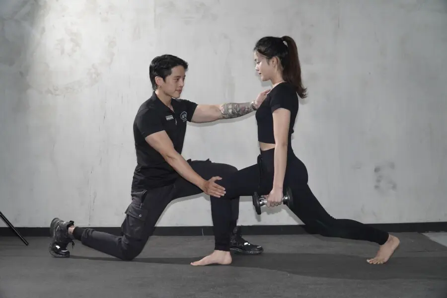 Tập gym với Pt giúp bạn được kết hợp nhiều bài tập khác nhau